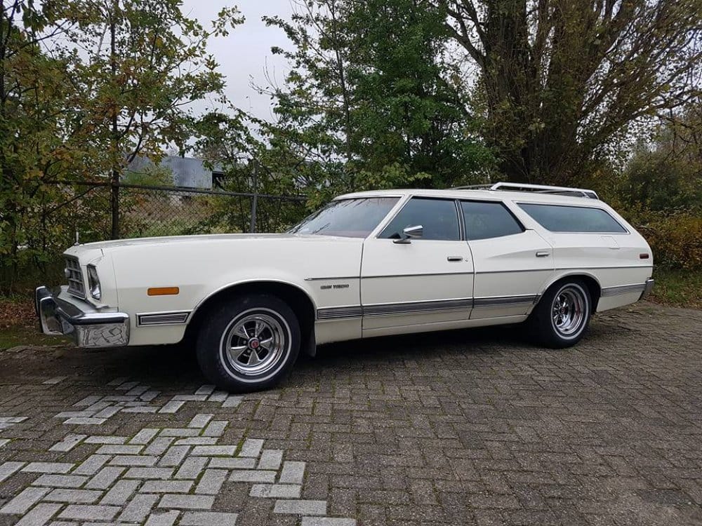 1972 Gran Torino Station Wagon  Station wagon cars, Station wagon, Wagon  cars