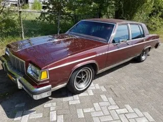 1983 Buick Park Avenue — photo 15