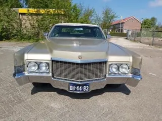 1970 Cadillac coupe deville — photo 2