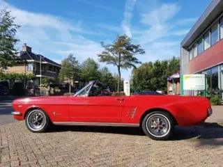 1965 Ford Mustang convertible — photo 28