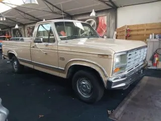 1985 Ford F150 4x2 — photo 8