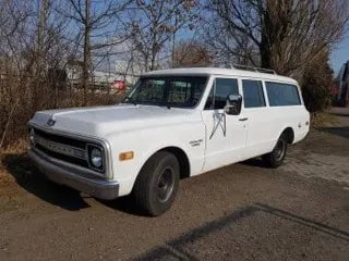 1969 Chevrolet Suburban 3 door — photo 6
