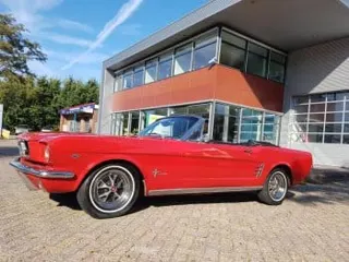 1965 Ford Mustang convertible — photo 18