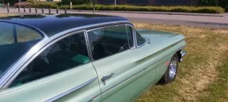 1960 Pontiac Bonnevile hardtop coupe — photo 14