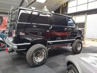 1975 GMC Pathfinder Van — photo 15
