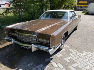 1972 Lincoln Continental — photo 2
