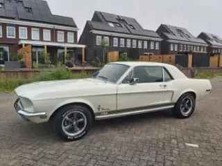 1968 Ford Mustang hardtop coupe — photo 1