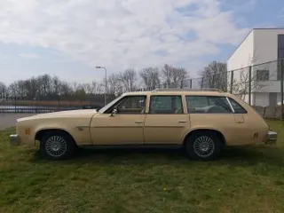 1976 Chevrolet Malibu wagon — photo 3
