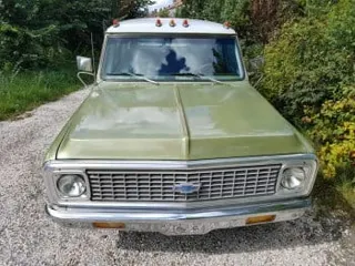 1972 Chevrolet Suburban C20 custom — photo 28