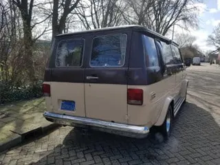1977 Chevrolet G20 van — photo 2