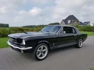 1965 Ford Mustang Cobra GT350 — photo 17