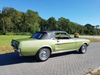 1968 Ford Mustang convertible — photo 4