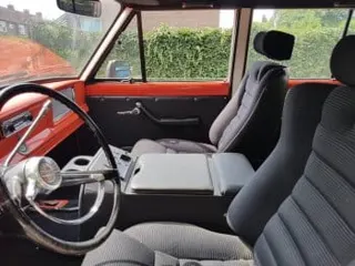 1965 Chrysler Jeep Kaiser Wagoneer — photo 22