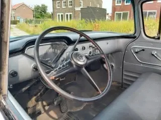 1957 Chevrolet 3200 stepside — photo 18