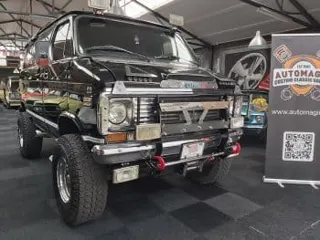 1975 GMC Pathfinder Van — photo 24