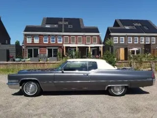 1970 Cadillac Coupe de Ville grey — photo 27