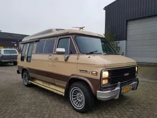 1983 GMC Vendura Van — photo 6