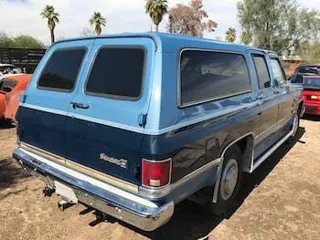 1986 Chevrolet Suburban 454CI — photo 3