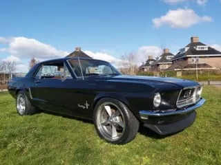 1968 Ford Mustang black — photo 32