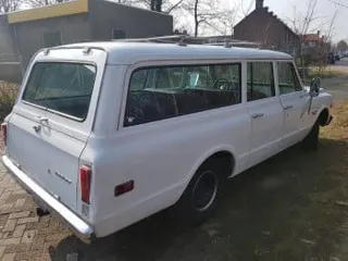 1969 Chevrolet Suburban 3 door — photo 12