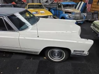 1968 Cadillac Coupe de Ville — photo 3