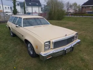 1976 Chevrolet Malibu wagon — photo 2