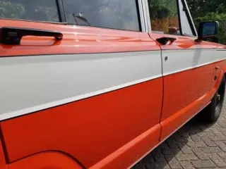 1965 Chrysler Jeep Kaiser Wagoneer — photo 20