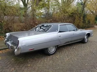 1977 Chrysler New Yorker Brougham — photo 15