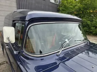 1957 Ford PanelVan — photo 5