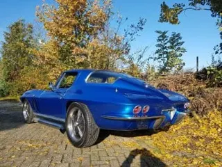 1966 Chevrolet Corvette Stingray — photo 23