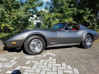 1976 Chevrolet Corvette Stingray — photo 10