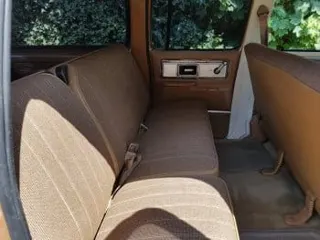 1979 Chevrolet Suburban C20 — photo 4