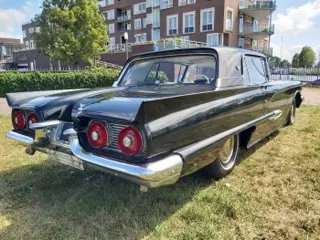 1959 Ford Thunderbird — photo 19