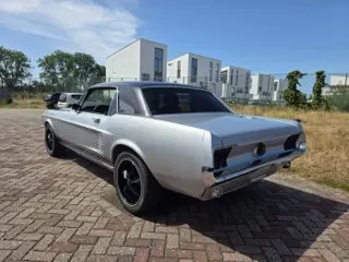 1967 Ford Mustang grey — photo 2