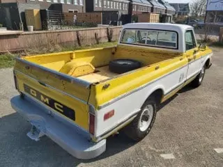 1969 GMC 2500 Custom Camper pick up — photo 15