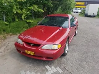 1994 Ford Mustang GT — photo 15
