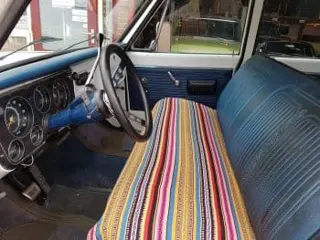 1969 Chevrolet Suburban 3 door — photo 2