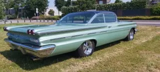 1960 Pontiac Bonnevile hardtop coupe — photo 20