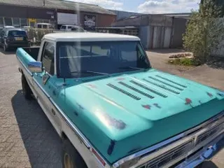 1976 Ford F100 racing — photo 36