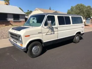 1975 Ford Econoline Van — photo 3