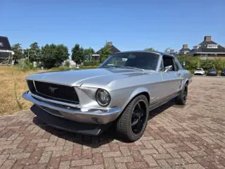 1967 Ford Mustang grey 