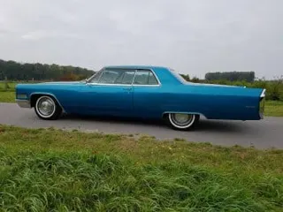 1966 Cadillac Coupe de Ville — photo 7