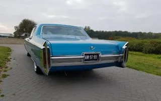1966 Cadillac Coupe de Ville — photo 15