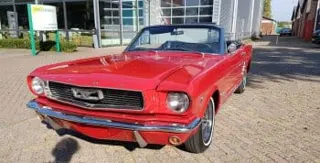 1965 Ford Mustang convertible — photo 10