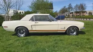 1968 Ford Mustang convertible White — photo 2