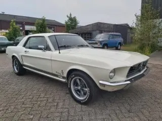1968 Ford Mustang hardtop coupe — photo 28