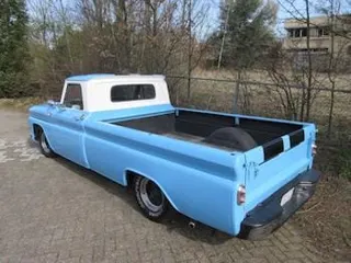 1966 Chevrolet C10 pick up — photo 2