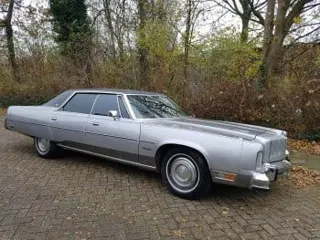 1977 Chrysler New Yorker Brougham — photo 18