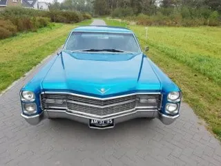 1966 Cadillac Coupe de Ville — photo 17
