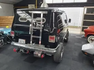 1975 GMC Pathfinder Van — photo 17